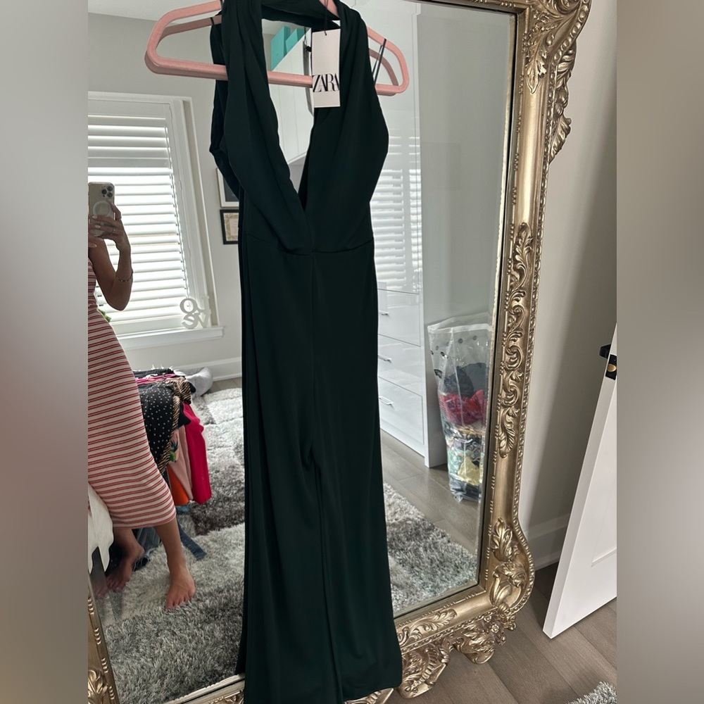 Zara tags on halter jumper